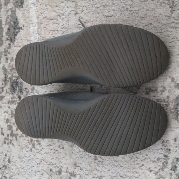 Allbirds Sage Green Wool Runner Size 7 - Picture 5 of 8